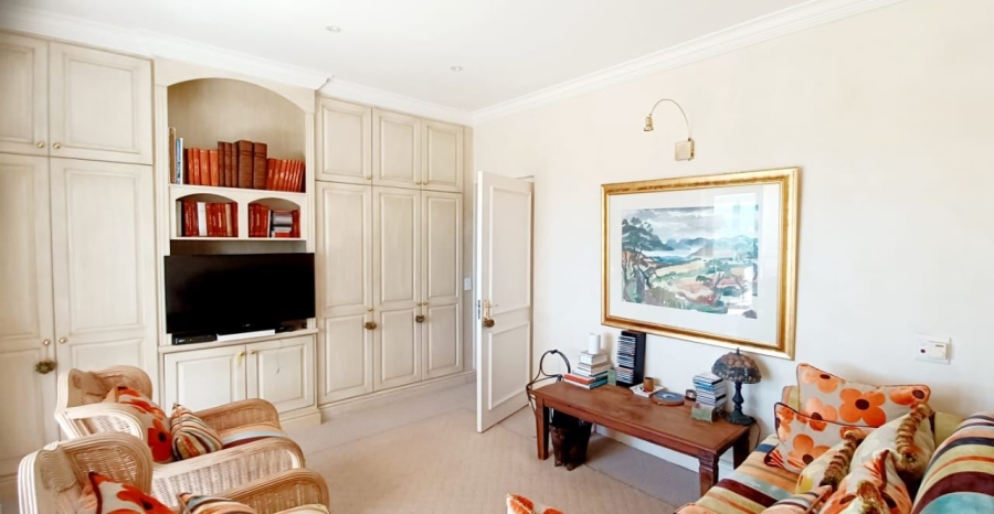 To Let 5 Bedroom Property for Rent in Lower Robberg Western Cape